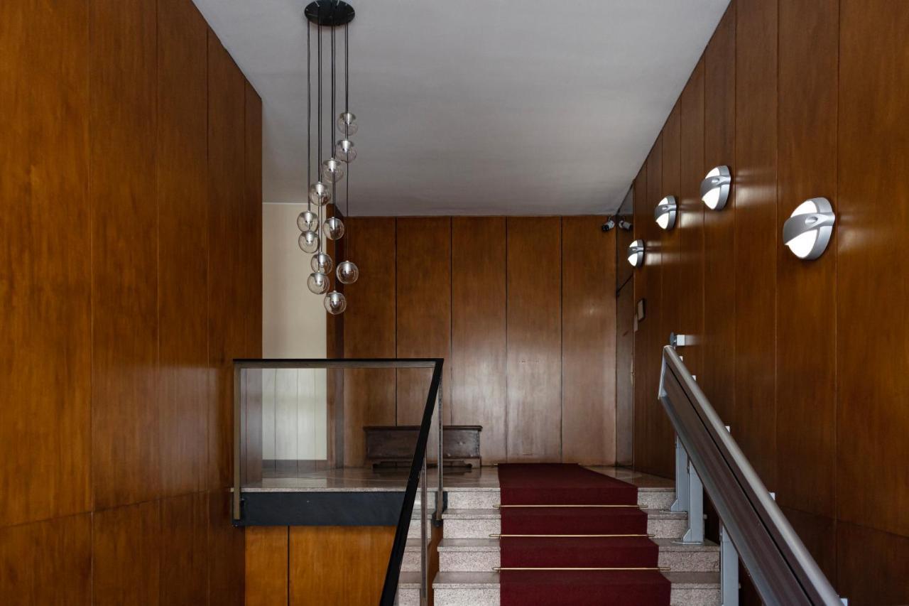Elegante E Spazioso Quadrilocale In Porta Venezia Mailand Exterior foto