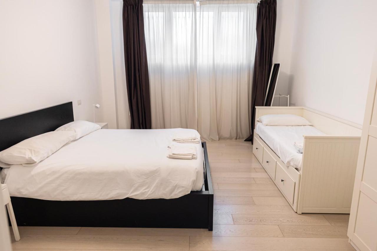 Elegante E Spazioso Quadrilocale In Porta Venezia Mailand Exterior foto